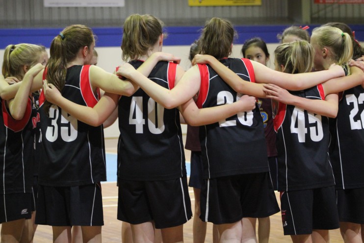 U14 C Girls Huddle
